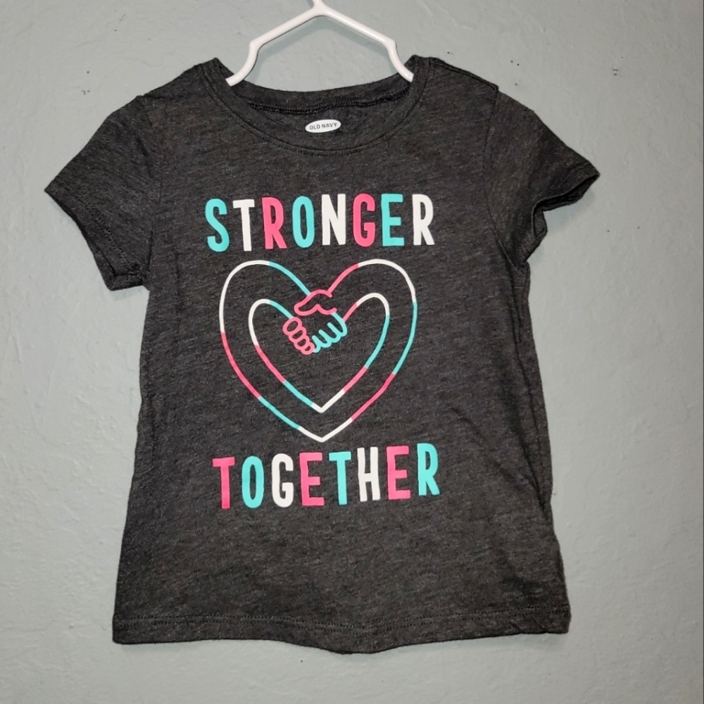 Old Navy Girls "Stronger Together" Gray Shirt Size 3T